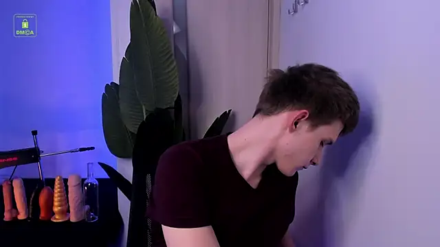 Snapshot of MarkGWalker chatting on February 16, 2025, 3:38 pm MarkGWalker online show from February 16, 2025, 3:38 pm