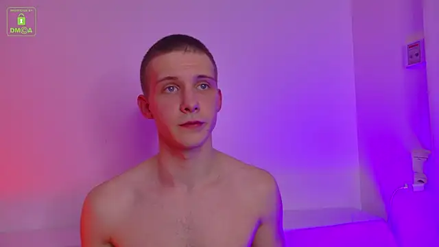 Snapshot of MarkGWalker chatting on December 3, 2025, 3:43 pm MarkGWalker online show from December 3, 2025, 3:43 pm