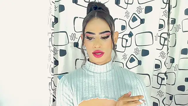Snapshot of Aslhy_Goddessx chatting on December 6, 2024, 10:27 am Aslhy Goddessx online show from December 6, 2024, 10:27 am