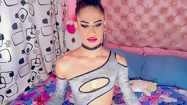 Snapshot of Aslhy_Goddessx chatting on February 8, 2025, 6:22 am Aslhy Goddessx online show from February 8, 2025, 6:22 am