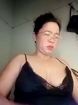 Sexy-asslove90 online show from September 16, 2025, 2:07 pm