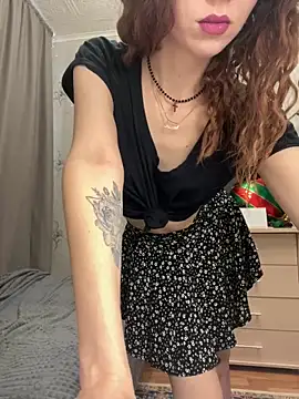 Snapshot of Magdalene_Janette chatting on January 3, 2025, 8:00 am Magdalene Janette online show from January 3, 2025, 8:00 am