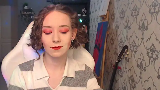 FascinatingEyess online show from March 21, 2026, 8:01 pm