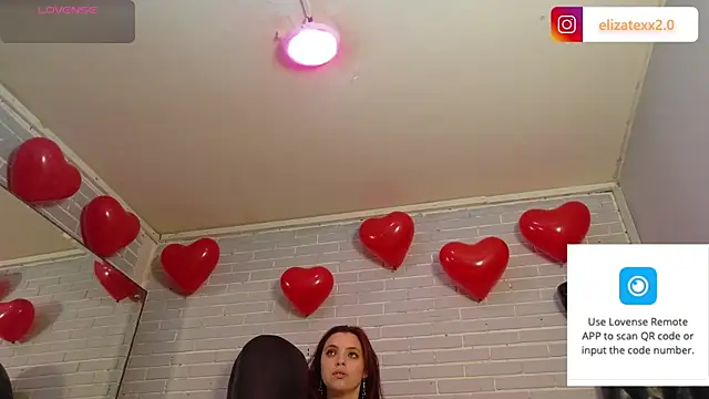 Snapshot of elizatexx chatting on February 17, 2026, 9:10 pm elizatexx online show from February 17, 2026, 9:10 pm