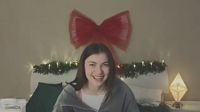 katty  cat online show from December 26, 2024, 4:04 pm