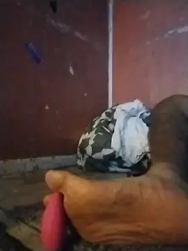 brownfeet online show from February 28, 2025, 5:04 am