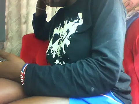Snapshot of Princess_Tamara chatting on October 8, 2025, 8:23 am Princess Tamara online show from October 8, 2025, 8:23 am