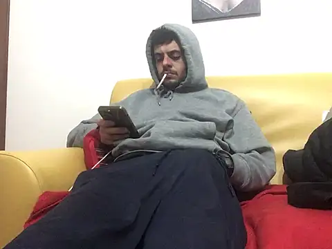 DragonPink online show from February 8, 2025, 10:19 pm