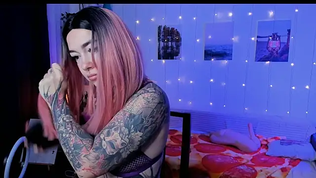 Magic Allie online show from November 25, 2025, 6:35 am