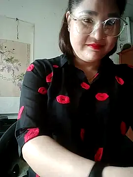 Rose DiDi online show from April 15, 2026, 3:35 am
