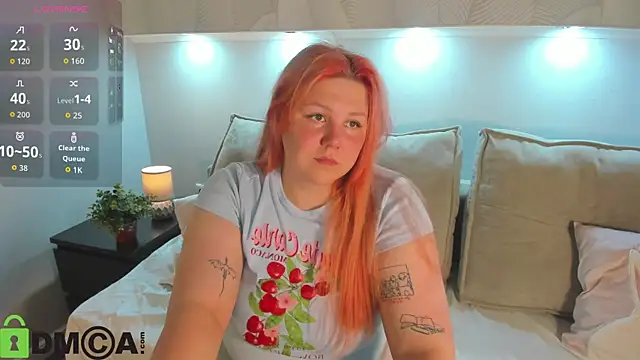 Snapshot of Ruth_Oliver chatting on September 10, 2025, 12:21 am Ruth Oliver online show from September 10, 2025, 12:21 am