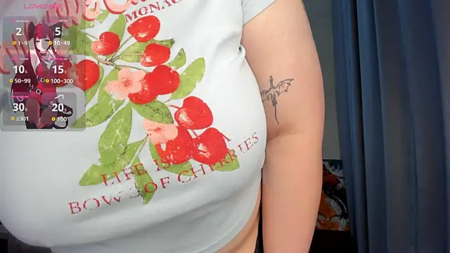 Snapshot of Ruth_Oliver chatting on December 18, 2025, 1:11 am Ruth Oliver online show from December 18, 2025, 1:11 am