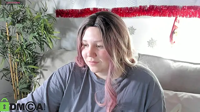 Snapshot of Ruth_Oliver chatting on January 11, 2026, 1:10 am Ruth Oliver online show from January 11, 2026, 1:10 am