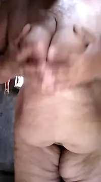 Snapshot of naughtygrannyXXX chatting on January 30, 2025, 10:19 am naughtygrannyXXX online show from January 30, 2025, 10:19 am