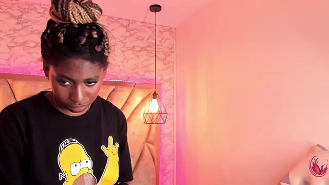 Queen perla  online show from January 30, 2025, 12:07 am