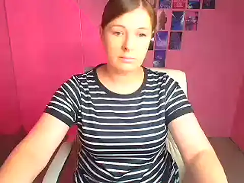 Snapshot of Lissmilf chatting on July 8, 2026, 12:20 pm Lissmilf online show from July 8, 2026, 12:20 pm