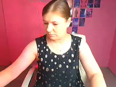 Snapshot of Lissmilf chatting on July 11, 2026, 11:57 am Lissmilf online show from July 11, 2026, 11:57 am