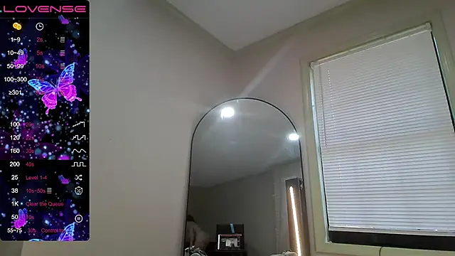 Snapshot of Milfshakecafe chatting on September 11, 2025, 11:05 pm Milfshakecafe online show from September 11, 2025, 11:05 pm