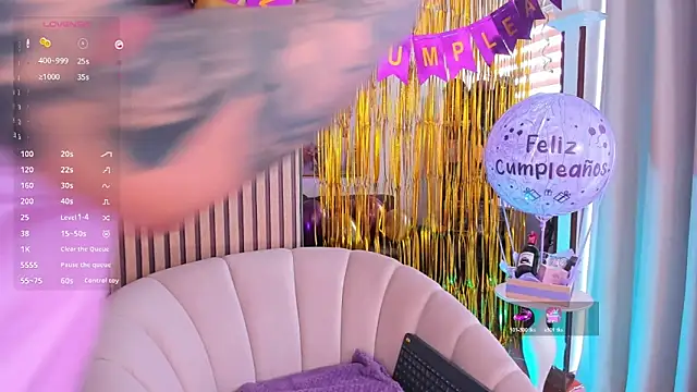 Snapshot of Milanna_lips_ chatting on September 14, 2025, 1:43 pm Milanna lips  online show from September 14, 2025, 1:43 pm