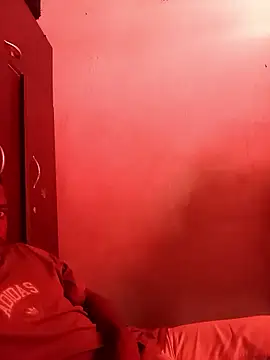 Uncletee112 online show from January 12, 2026, 1:16 pm