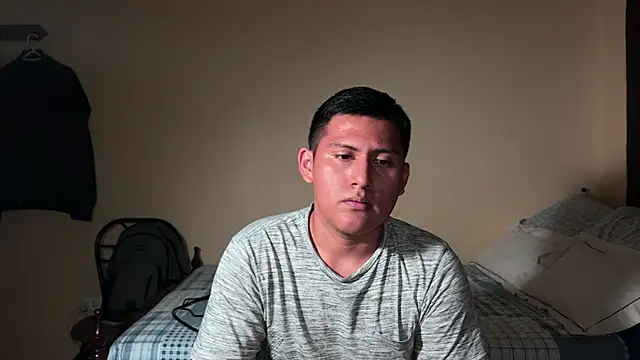 Snapshot of JoshuaTls08 chatting on January 1, 2025, 11:51 pm JoshuaTls08 online show from January 1, 2025, 11:51 pm