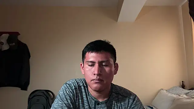 Snapshot of JoshuaTls08 chatting on January 4, 2025, 10:02 pm JoshuaTls08 online show from January 4, 2025, 10:02 pm