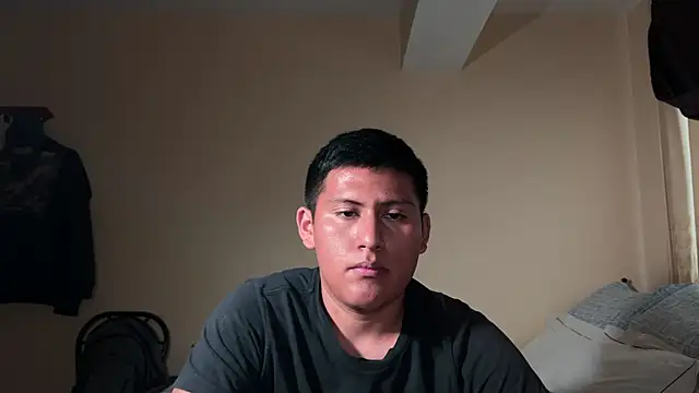 Snapshot of JoshuaTls08 chatting on January 12, 2025, 11:04 pm JoshuaTls08 online show from January 12, 2025, 11:04 pm