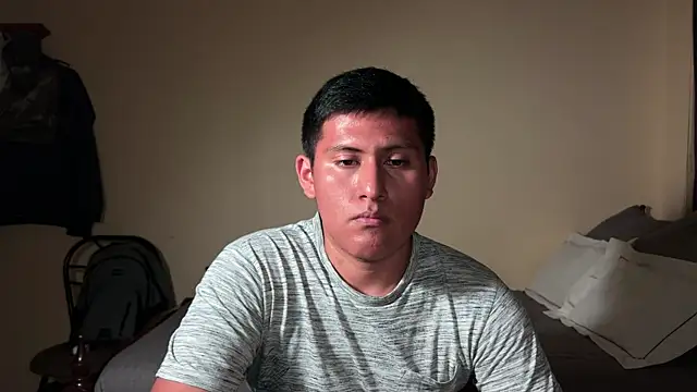 Snapshot of JoshuaTls08 chatting on January 17, 2025, 3:23 am JoshuaTls08 online show from January 17, 2025, 3:23 am