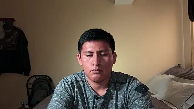 Snapshot of JoshuaTls08 chatting on January 18, 2025, 10:28 pm JoshuaTls08 online show from January 18, 2025, 10:28 pm