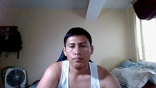 Snapshot of JoshuaTls08 chatting on February 19, 2025, 12:44 pm JoshuaTls08 online show from February 19, 2025, 12:44 pm