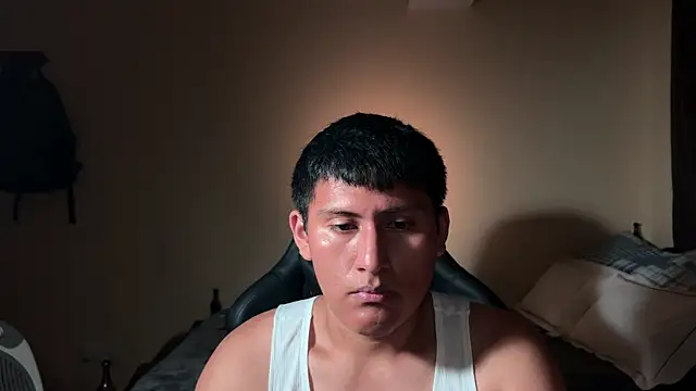 Snapshot of JoshuaTls08 chatting on March 7, 2025, 3:29 am JoshuaTls08 online show from March 7, 2025, 3:29 am