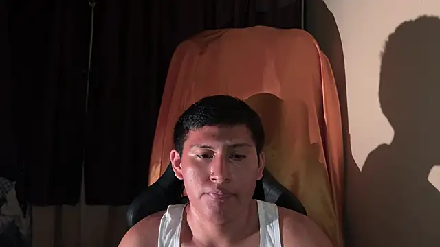 Snapshot of JoshuaTls08 chatting on March 10, 2025, 5:50 pm JoshuaTls08 online show from March 10, 2025, 5:50 pm