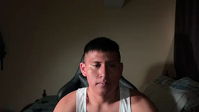 Snapshot of JoshuaTls08 chatting on March 12, 2025, 2:52 am JoshuaTls08 online show from March 12, 2025, 2:52 am