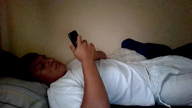 Snapshot of JoshuaTls08 chatting on September 21, 2025, 12:51 pm JoshuaTls08 online show from September 21, 2025, 12:51 pm