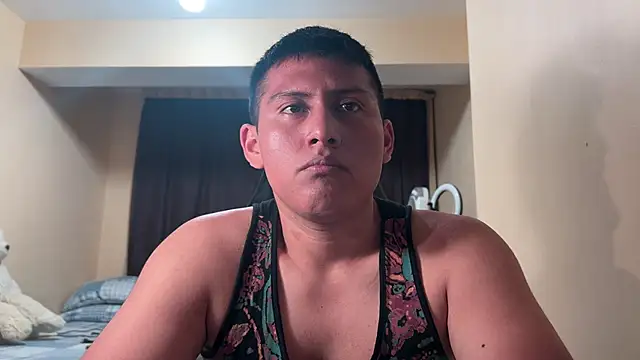 Snapshot of JoshuaTls08 chatting on October 11, 2025, 1:49 am JoshuaTls08 online show from October 11, 2025, 1:49 am