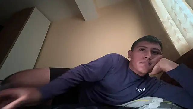 Snapshot of JoshuaTls08 chatting on October 13, 2025, 12:38 pm JoshuaTls08 online show from October 13, 2025, 12:38 pm