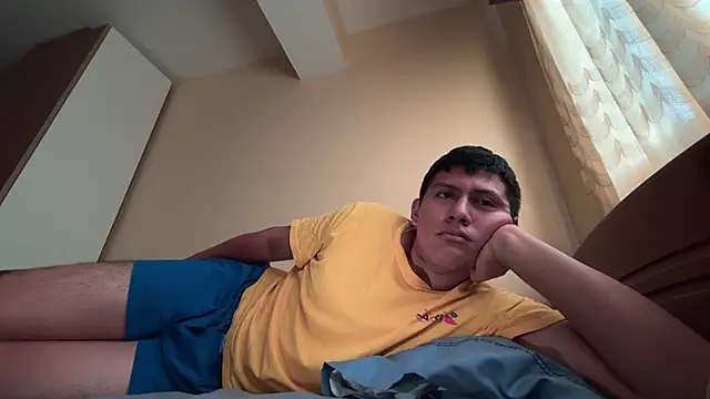 Snapshot of JoshuaTls08 chatting on November 8, 2025, 1:11 pm JoshuaTls08 online show from November 8, 2025, 1:11 pm