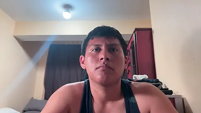 Snapshot of JoshuaTls08 chatting on November 16, 2025, 4:18 am JoshuaTls08 online show from November 16, 2025, 4:18 am