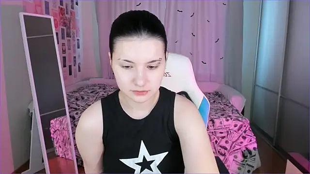 Snapshot of Vanessa_Verona chatting on May 8, 2026, 5:02 am Vanessa Verona online show from May 8, 2026, 5:02 am