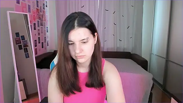 Snapshot of Vanessa_Verona chatting on June 1, 2026, 5:31 am Vanessa Verona online show from June 1, 2026, 5:31 am