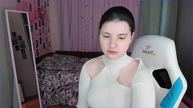 Snapshot of Vanessa_Verona chatting on June 26, 2026, 5:34 am Vanessa Verona online show from June 26, 2026, 5:34 am