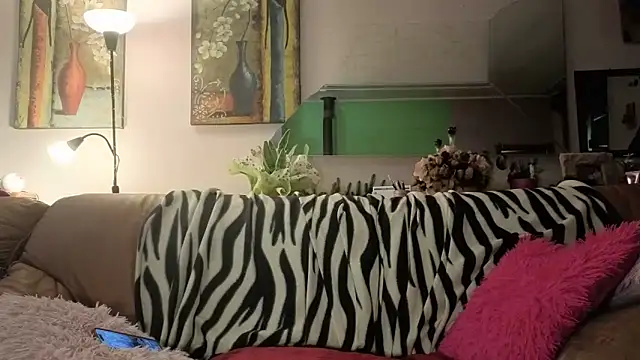 Snapshot of peachgirlmartyna chatting on April 9, 2026, 1:38 pm peachgirlmartyna online show from April 9, 2026, 1:38 pm