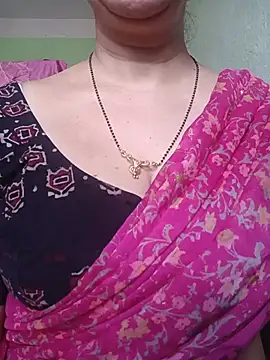 Snapshot of Rosy-B chatting on July 14, 2026, 10:21 am Rosy-B online show from July 14, 2026, 10:21 am
