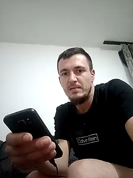 mayk18cm online show from January 9, 2025, 7:21 am