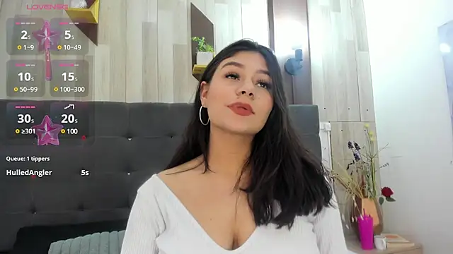 Snapshot of Sara_Johnsonn chatting on February 22, 2025, 7:47 pm Sara Johnsonn online show from February 22, 2025, 7:47 pm