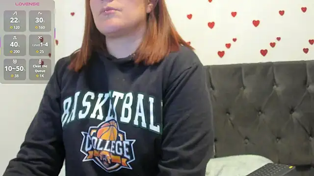 Snapshot of amberr34 chatting on September 16, 2025, 2:23 am amberr34 online show from September 16, 2025, 2:23 am