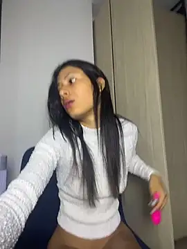 Snapshot of Valentinabaker chatting on May 10, 2026, 10:20 am Valentinabaker online show from May 10, 2026, 10:20 am