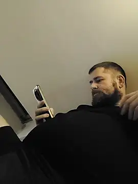 machobear87 online show from February 16, 2026, 9:22 pm