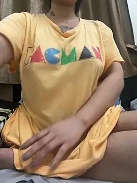 Indian model9 online show from April 19, 2026, 7:05 pm