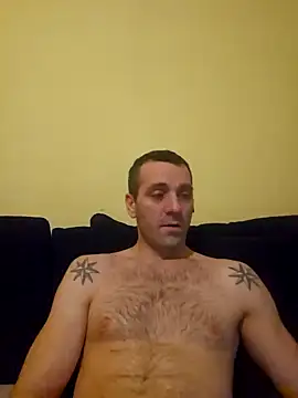 Snapshot of Aian09 chatting on January 21, 2025, 2:22 am Aian09 online show from January 21, 2025, 2:22 am